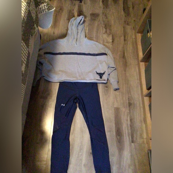 This set is gray and blue loose cropped hoodie and nylon tights - Picture 1 of 1